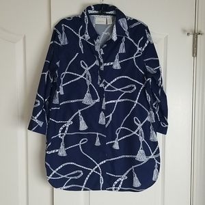 Chico's No Iron shirt size Small